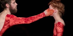  ES GIBT KEIN RICHTIGES (theater) IM FALSCHEN _fotografiert von Jörg Baumann.jpg (1.16 MB)