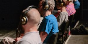 Ich habe meine Arbeit getan. Seht meine Hand. _fotografiert von  Jörg Baumann